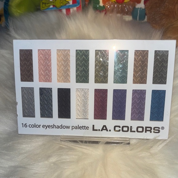 L.A. Colors Other - L.A. Colors Multicolor Eyeshadow Palette